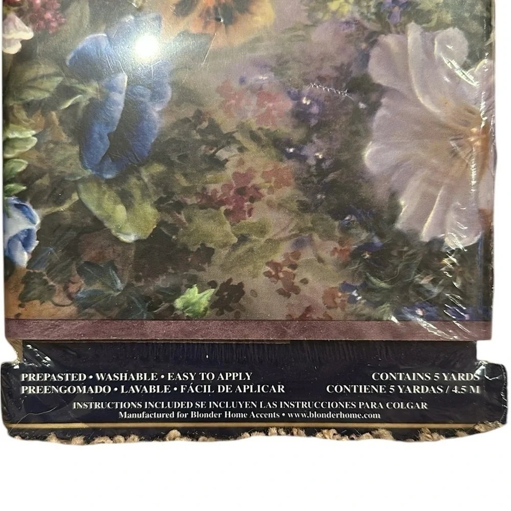 Vintage Expressions Floral Print Pre-Pasted Wallpaper Border New in Package